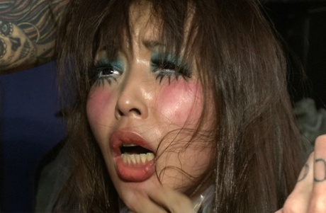 Karel 她特別喜歡從後插入