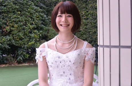 酒池肉林！爆乳亂交派遣 01/04