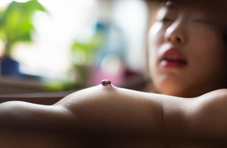 (露臉) 黑絲女就是愛從後插入狗仔式