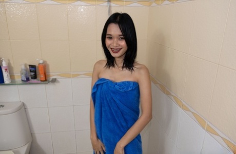美人妻與年青人的美妙雜交 02